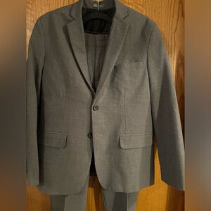 Van Heusen Youth size 14 husky suit
